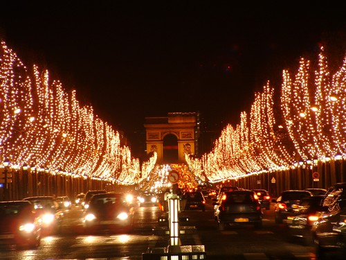 Avenue des Champs Elysée à Noël