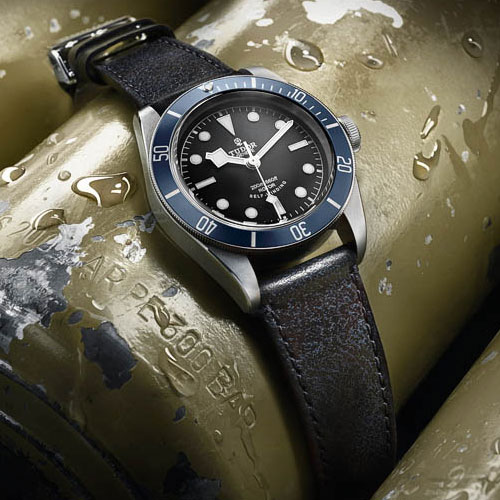 Tudor montre de plongée Black Bay 2014