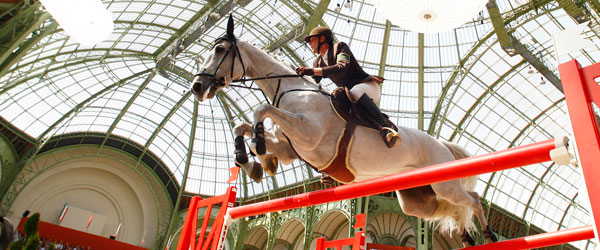 ♛ Saut Hermes : Une compétition de sauts d’obstacles au Grand Palais
