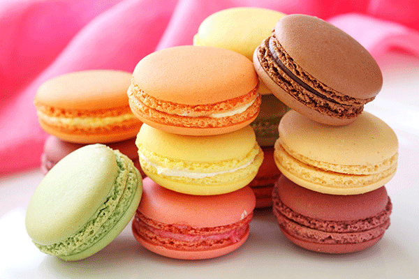 Apprenez tout sur le macaron, la pâtisserie à la mode